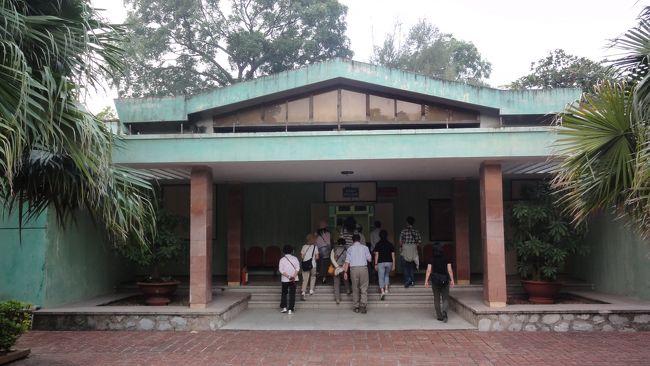 「フランス統治時代」　の　「旧フランス軍司令部」　です。