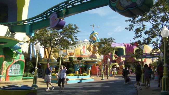 今度は、お子様向けエリアにやって来ました。