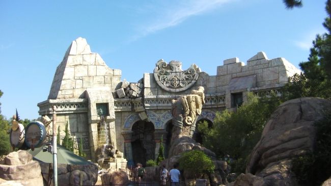 やはり本場アメリカはセットのスケールが違います。