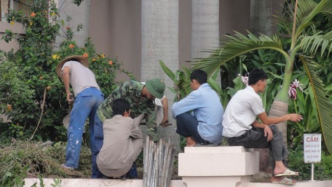 工事してます。