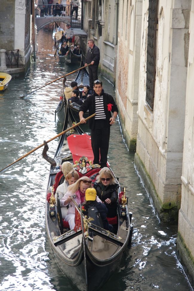 連作４　　　11：31<br /><br />ご覧になって連作1〜4のどれがいいですか。