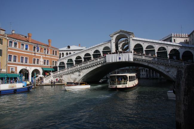 リアルト橋全景（南西側　ｻﾝ･ﾏﾙｺ側）11：36