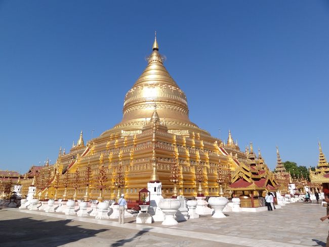 しかし、せっかく来たんだからと<br />自分を奮い立たせ、ニャウンウーにある<br />■■シェズィーゴャン・パヤーへ。<br /><br />日がどんどん上がって来て容赦なく照りつける。<br />その暑さ、半端じゃない。<br /><br />走る〜走る〜　汗かき30分<br /><br /><br /><br />