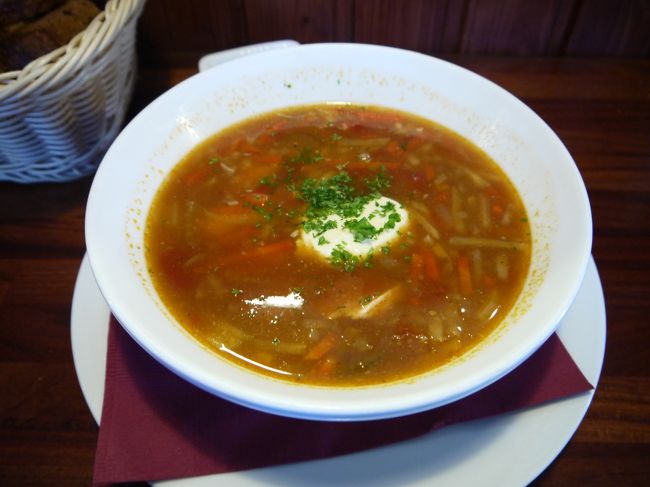 真ん中に入ってるマヨネーズが邪魔でした。