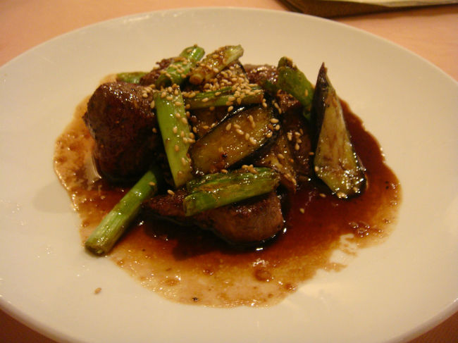 お店の方お勧めのお肉。<br />結構レアな仕上がりでした。