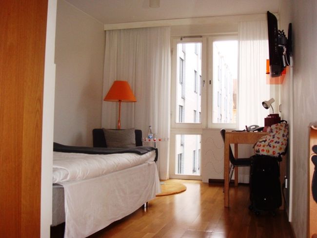 ストックホルムでの宿泊は、ビリエルヤールで！<br />一人部屋だとだいたい一泊1万ちょっとかなあ。やっぱり高いですね…。