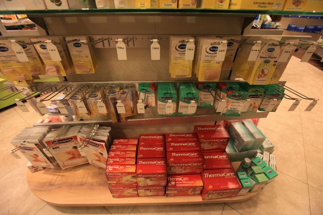 欧州旅行10日目】 ミュンヘンの薬局 「APOTHEKE PHARMACY