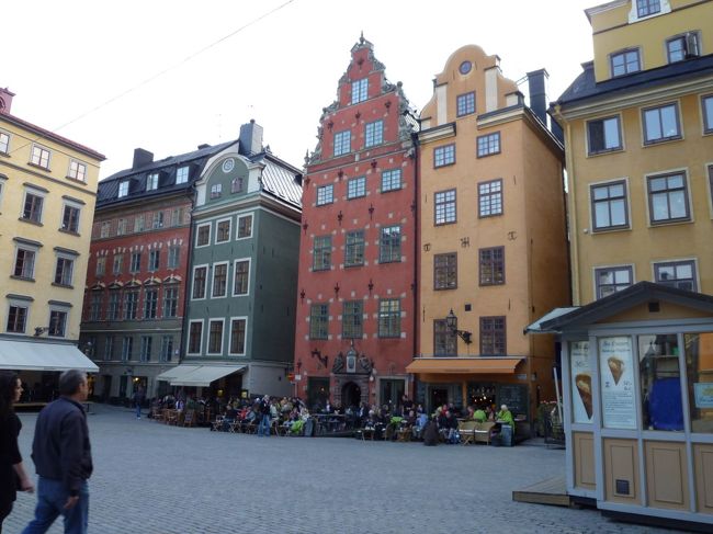 ガムラ・スタンの中心の大広場。<br />