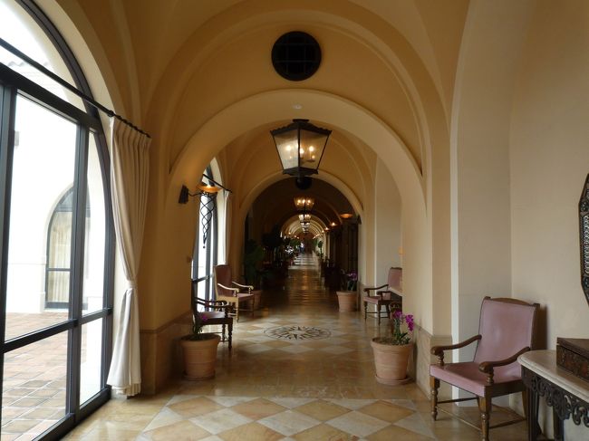 朝食は美味しいと噂の「ベルデマール」へ。<br /><br />写真は特に撮ってませんが、味はまあ普通かな？<br />（期待が大きすぎたかしら？）<br /><br />紫いものバターは美味しかったです☆<br /><br /><br />朝食は4泊なので4回食べれるため、朝食会場を全部網羅して、<br />最終日にもう一度食べたいところで食べようと思ってます。<br /><br /><br />さて、天気も良くなったし残波岬に行こうと出発！