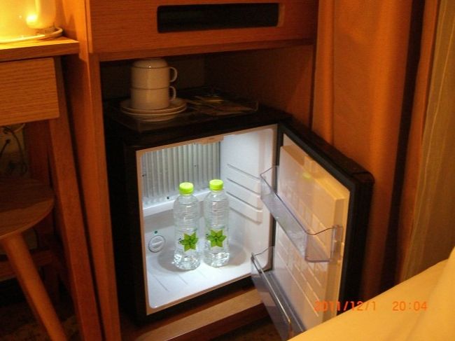 ミネラルウォーター２本は毎日無料です。