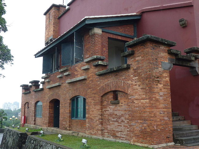 淡水に行き、老街やら紅毛城など。<br /><br />詳細は別のブログへＵＰしました。<br />http://blog.livedoor.jp/qz2010il/archives/1389182.html<br />