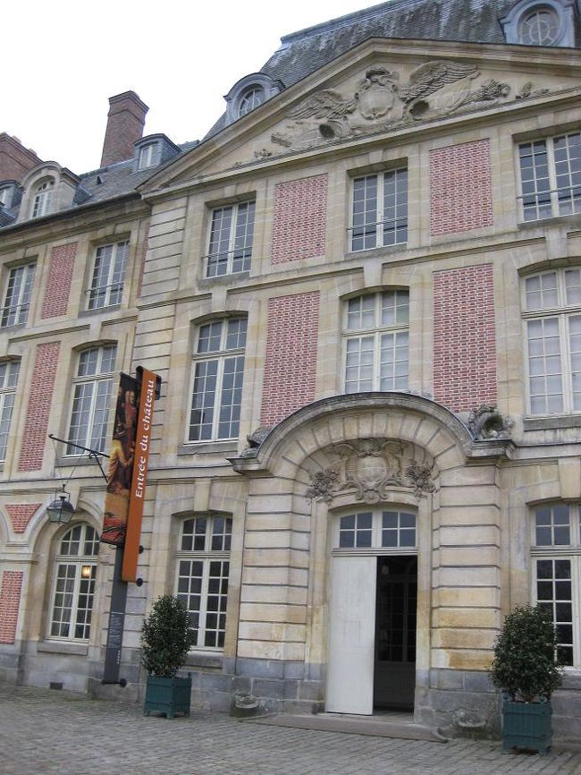 中に入ってまずお手洗いへ。<br />他の団体（日本人）もいて混んでました。<br />