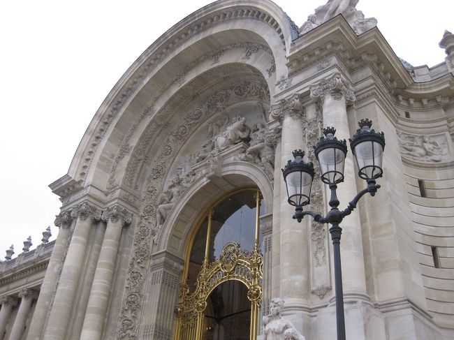 15:30頃。<br />プティパレ到着。