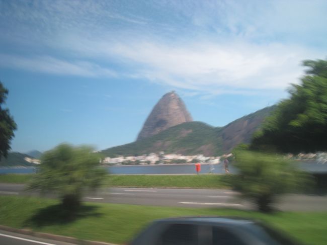 リオへ　ポンジアスーカル見えてきた