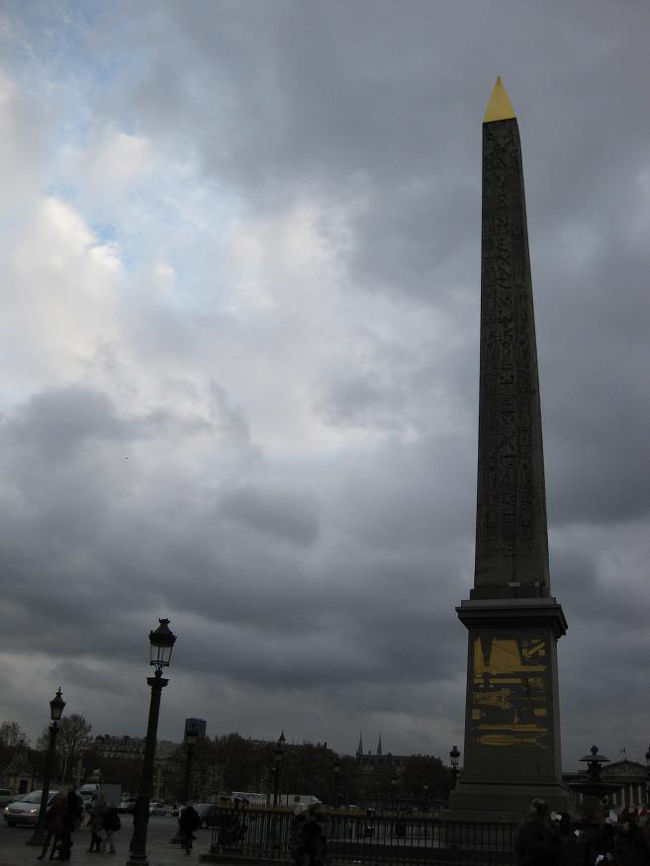 雨はすっかりあがり、徐々に青空も見えてきました。