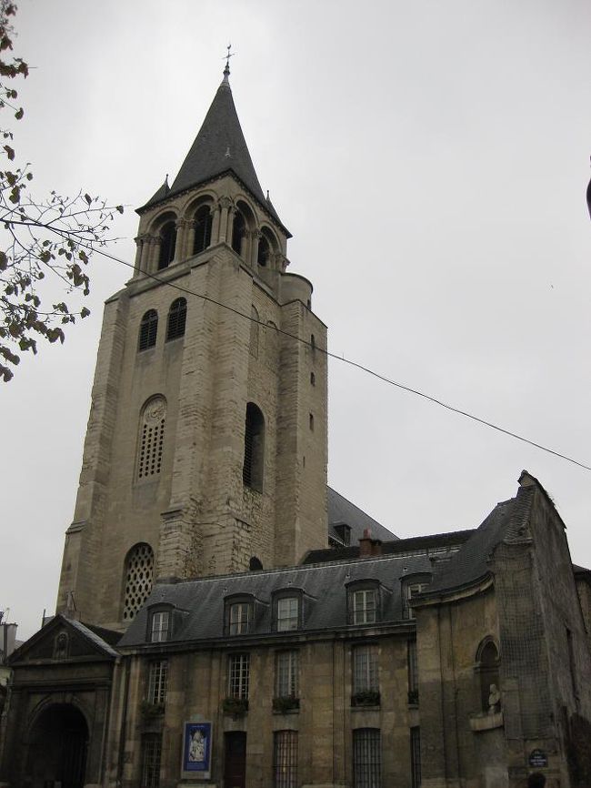 地下鉄でサンジェルマンデプレ地区に移動し、昼食をとって教会2つを見学＆買い物。