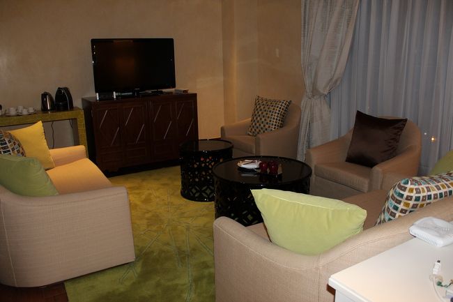 角部屋でこっちの方が良かったです。