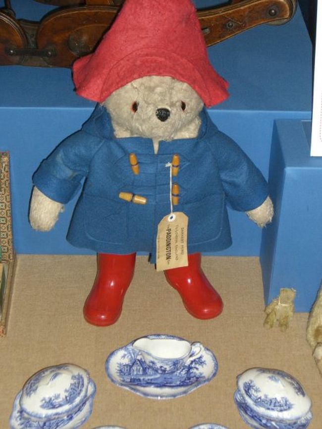 大好きなパティントン・ベア。すごーく古いものらしい。