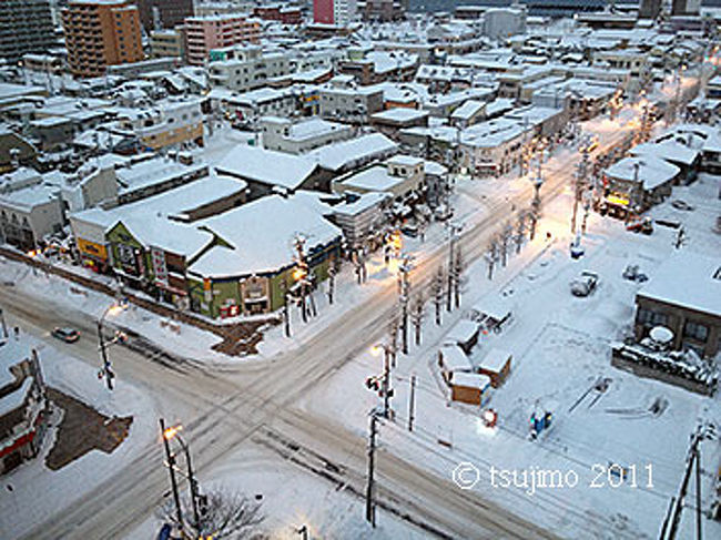 夜が明けてきた青森の街です。