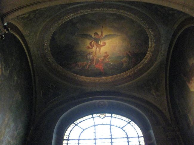 入ってすぐ右側に、ドラクロワのフレスコ画があります。