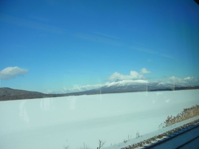 小沼の脇を通るのですが<br />ここからの風景もとても美しかったです。