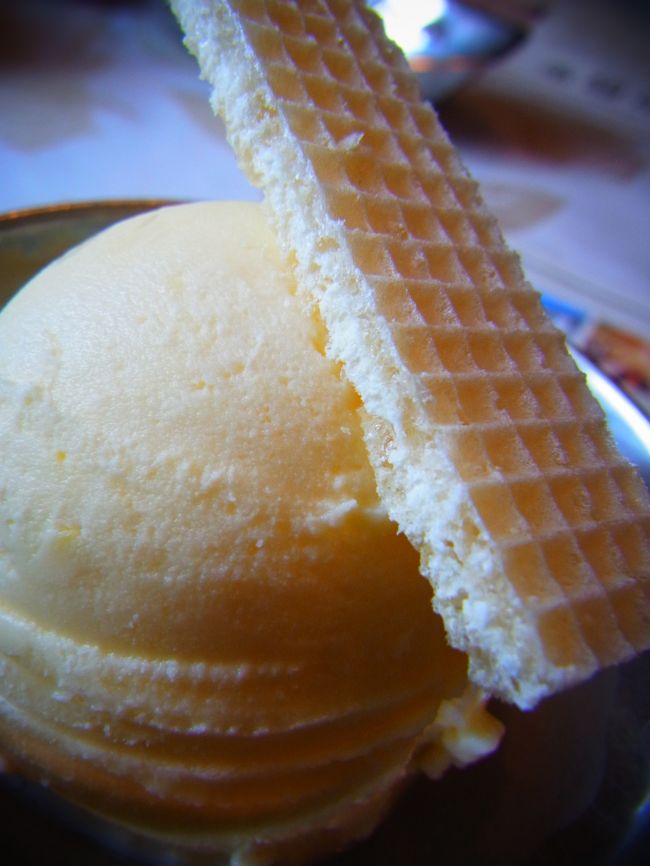 アイスクリームにはウエハース。<br /><br />何だかとっても懐かしい・・・。