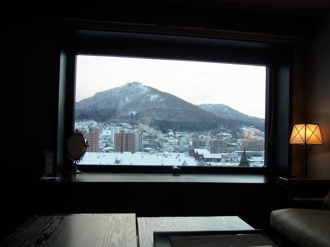 函館山＆赤レンガ倉庫＆<br />クリスマスツリー＆元町ビューです。　長っ（笑）