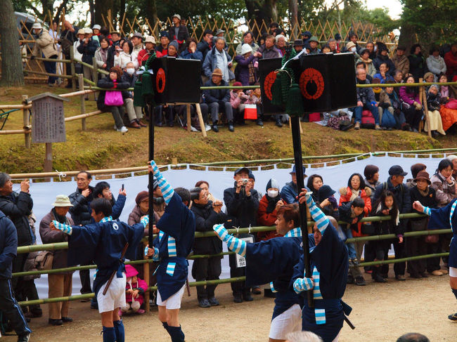 掛け声　掛け　<br /><br />　手振り　足ぶり　そろえ　<br /><br />　　大名行列らしく　歩く