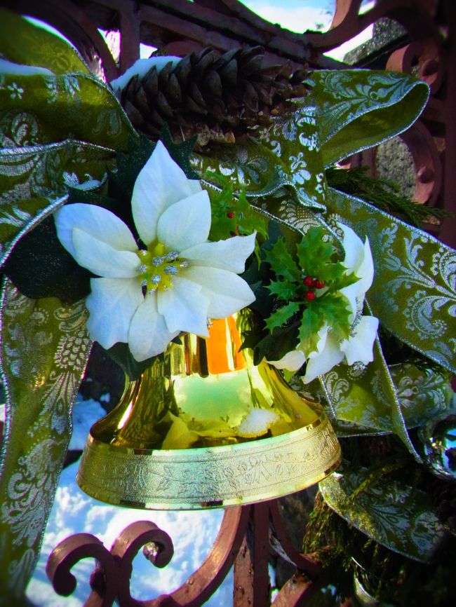 今回はちょっと計算が狂って<br />色々食べる事は出来なかったけど<br />でも毎食とも相変わらず美味しかったし<br />天気に恵まれたお陰で、美しい景色はたくさん見られたし<br />念願だったラビスタやモーリエも堪能出来て<br />またまた函館を心底楽しむ事が出来ました☆<br />12月は寒くてお客さんが減ってしまうみたいですけど<br />クリスマスファンタジーやイルミネーション<br />そして雪景色といった<br />この季節ならではの楽しみがたくさんあります。<br />旅行代金も安くなりますので<br />この季節は本当におすすめです♪<br />皆さんも是非一度冬の函館を味わってみて下さいね！<br /><br /><br /><br />最後までのお付き合い<br />本当にありがとうございました。<br /><br /><br />　　　　　　　　　ゆういちろう<br />