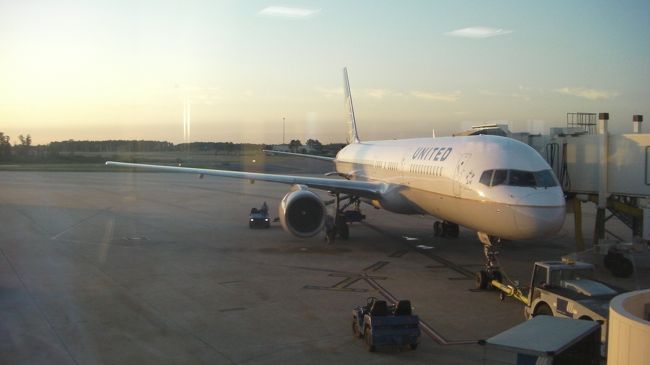 午前９時、定刻通りにワシントンＤＣへ向けて出発。