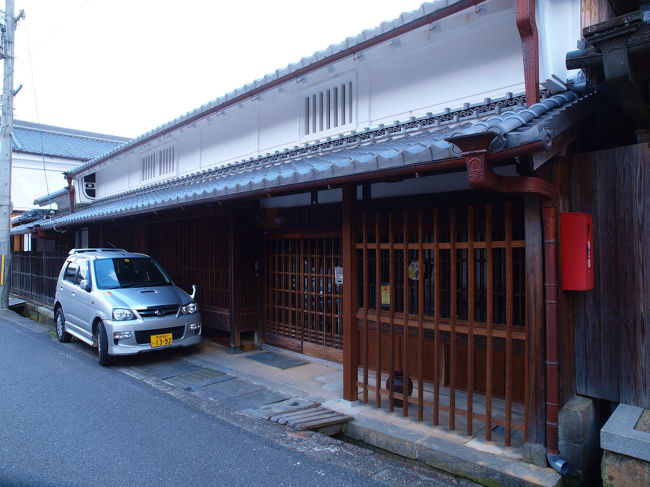 資料では１５軒の家の説明がありますが<br /><br />　ここでは　主に　街並みの様子を見て<br /><br />雰囲気を味わって頂こうと思います、<br /><br />　（本音　説明文を写すのが苦手）