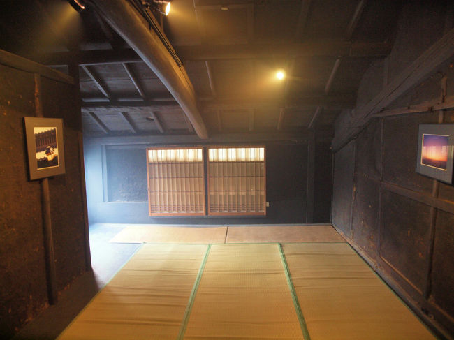 屋根裏部屋　そのまま