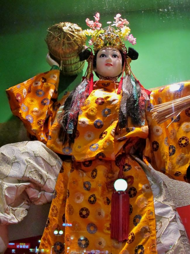 八戸大祭の人形