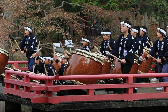 春日大社神苑　万葉植物園<br /><br />◎ 創作和太鼓　鼓宮舞（こくぶ）　奉納演舞<br />