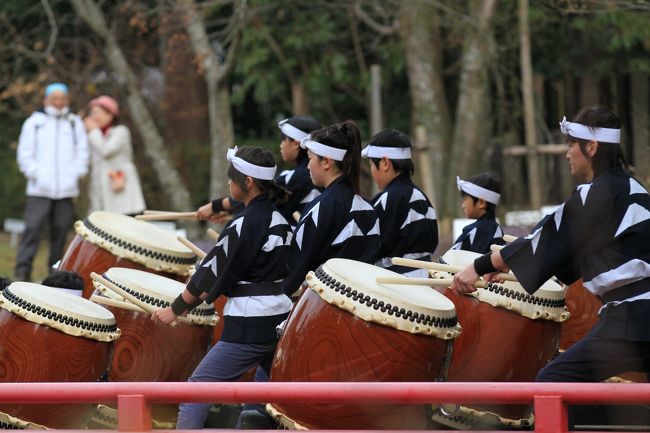 春日大社神苑　万葉植物園<br /><br />◎ 創作和太鼓　鼓宮舞（こくぶ）　奉納演舞<br />