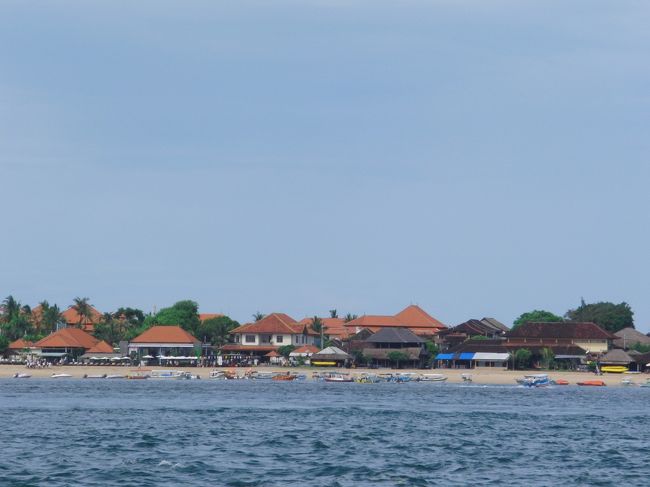 海からの眺め☆<br /><br />高速ボートで１時間弱すっとばしたところ・・