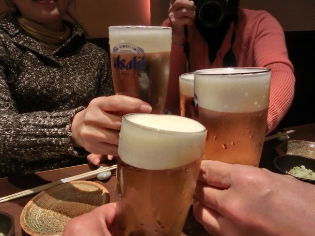 <br /><br />　　　ケーキやさんを出て　２０分後には<br /><br /><br />　　　　　　〆の乾杯♪で〜す（*^_^*）<br /><br />　　　メンバーはいつもの顏ぶれ(^_^;)。。。<br />　　　<br />　　　そして、 susanaさん（スーちゃん）を<br />　　　悪の道に引きずりこみました(*^^)v<br /><br />　　　<br />　　　