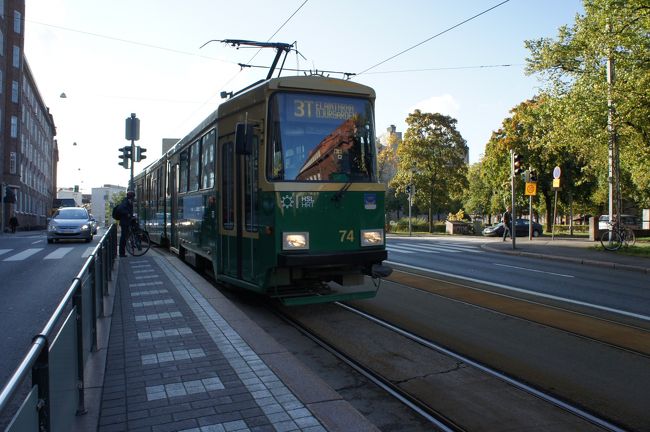 kioskでツーリストチケット(市内3days)を購入し、トラム＆バスを駆使して市内散策へ。