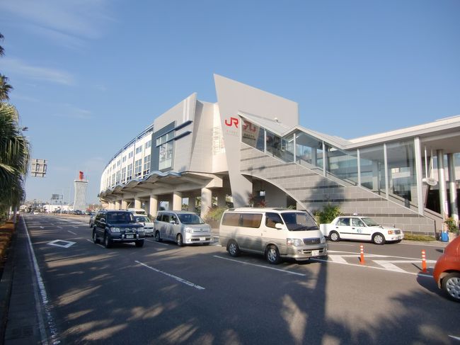 すぐ隣にある宮崎空港駅