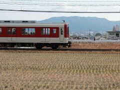 反対側に目をやれば…

若草山＆近鉄電車。。。
