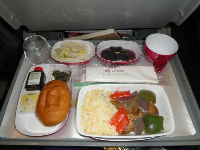 機内食も楽しみ。