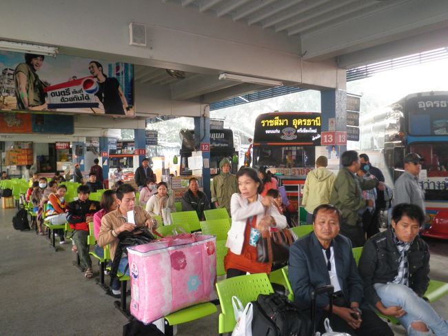 バスのターミナルです。