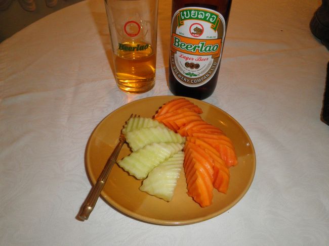 デザートもでました。もうおなかいっぱい。