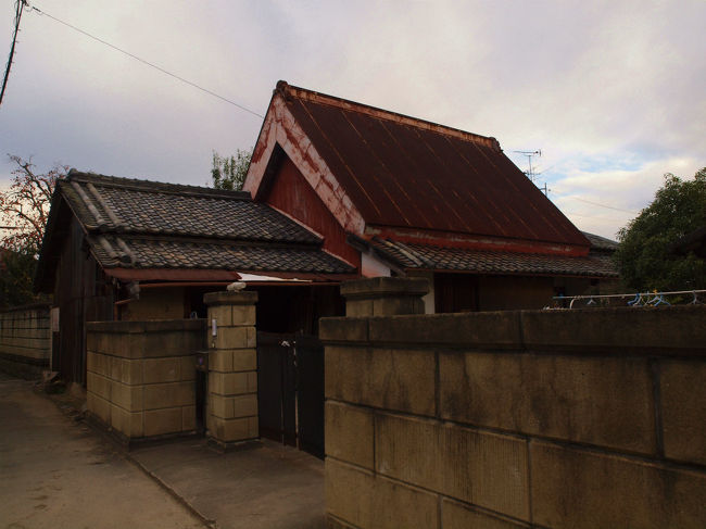 幾分ホッとする　家<br /><br />　　やや　現代