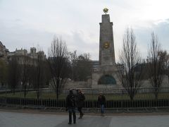 国会議事堂の近くの自由広場。