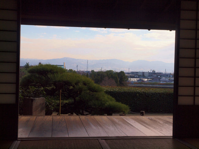 正面からの景色、、また　変わってしまい<br /><br />　写すのは、、やや、、不満。<br /><br />地域の発達は　地域の文化の消滅につながってます。