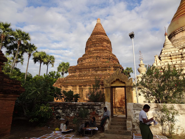 グーピャウッヂー寺院と