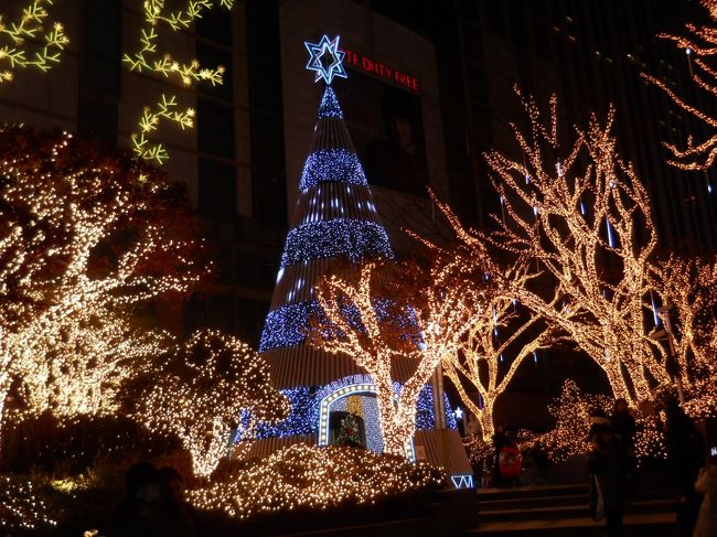 もうすぐ旧正月のためか先月のデコレーションがそのまま。