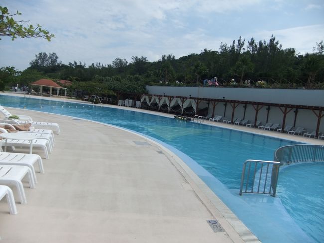 プールも広い！