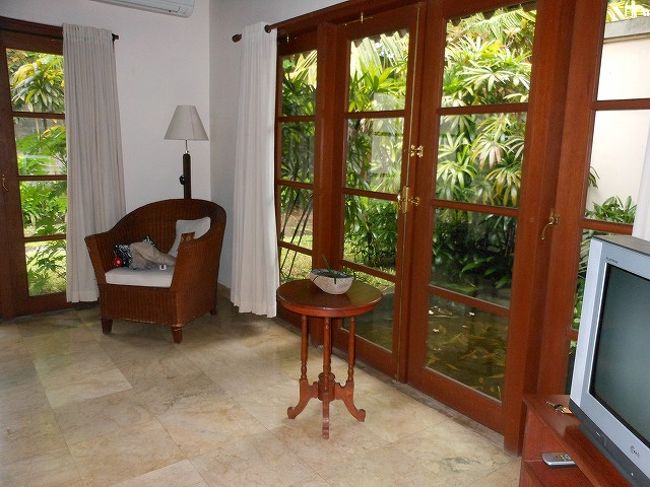 蚊取り線香を仕掛けに来てくれるとき、お部屋も昼モードから